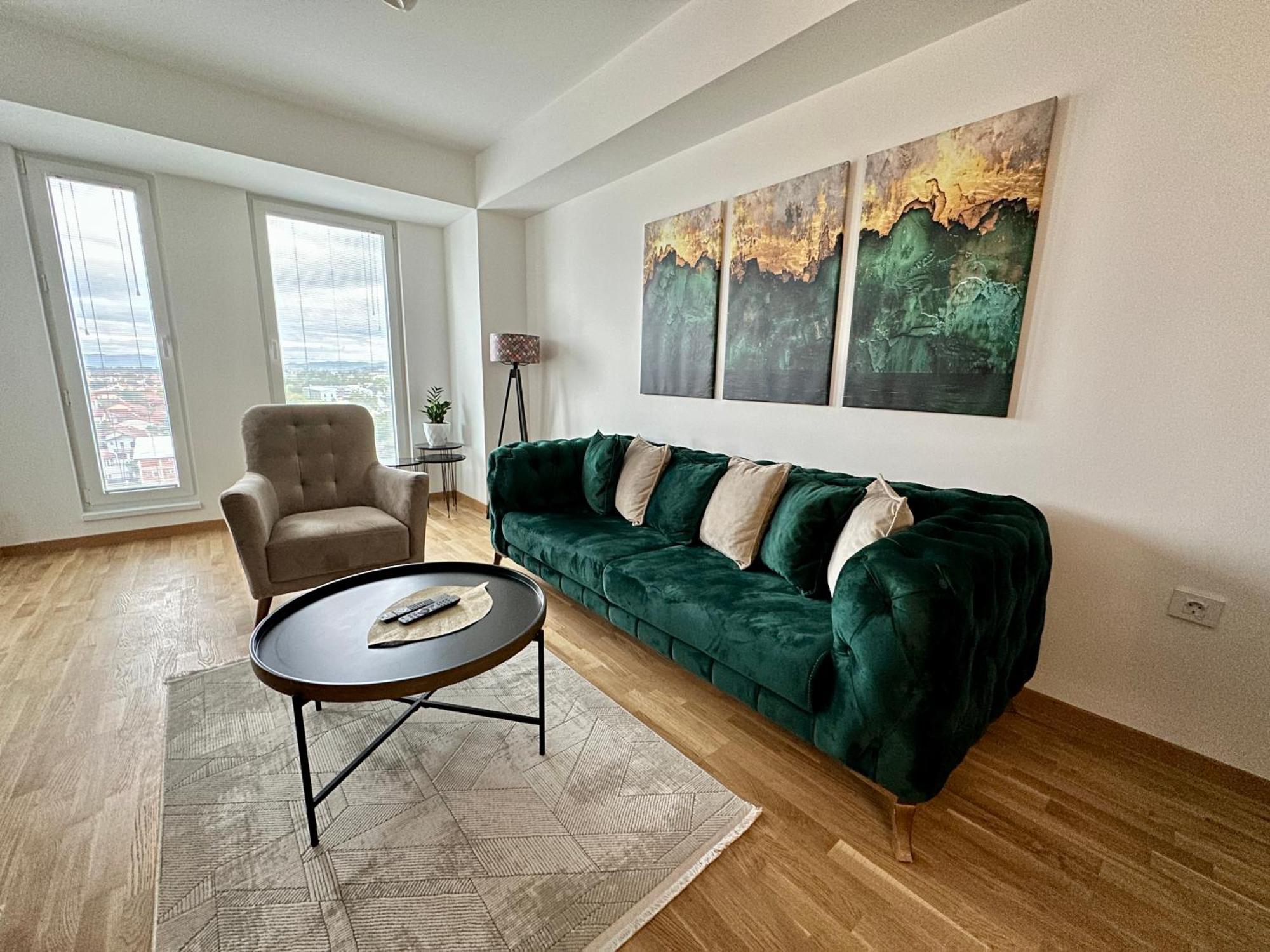 Thomas Two Bedroom Apartment-private Parking Διαμέρισμα Σκόπια